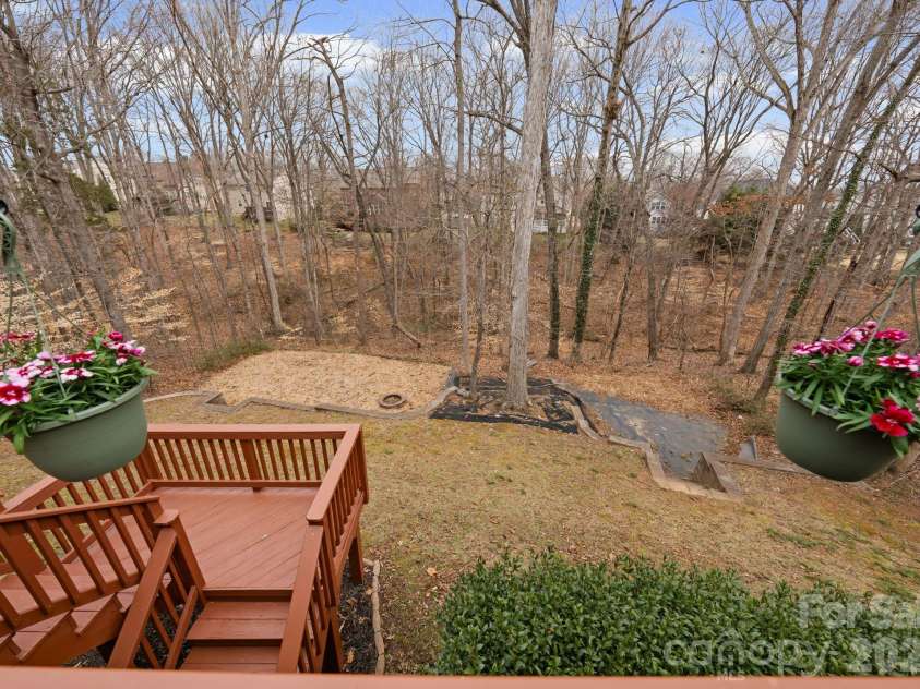 165 Pecan Hills Drive, Mooresville, NC 28115.  MLS# CAR4351219, YatesRealty ID 4516. 