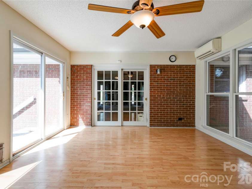 1208 Piedmont Avenue, Kings Mountain, NC 28086.  MLS# CAR4415799, YatesRealty ID 45160. 