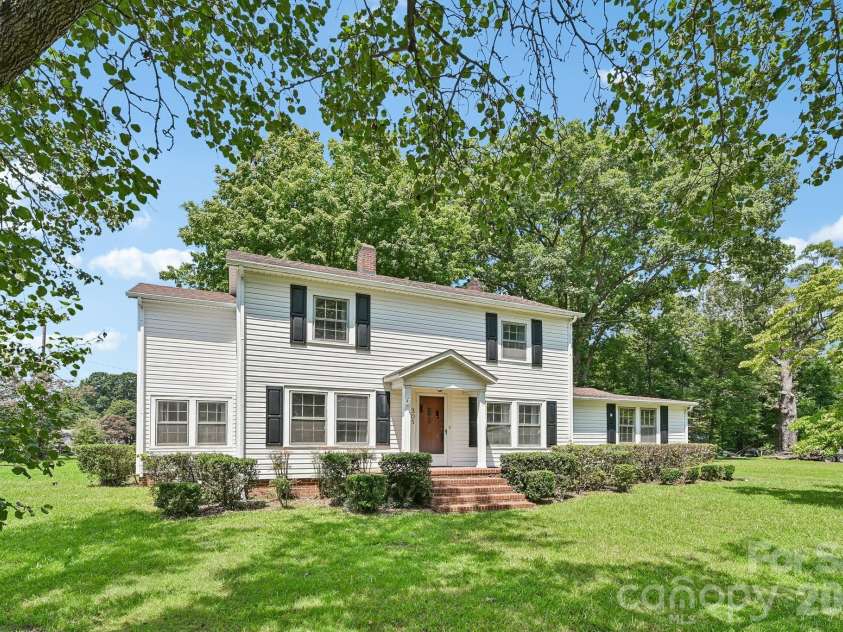 305 Church Street, Troutman, NC 28166.  MLS# CAR4414513, YatesRealty ID 45161. 