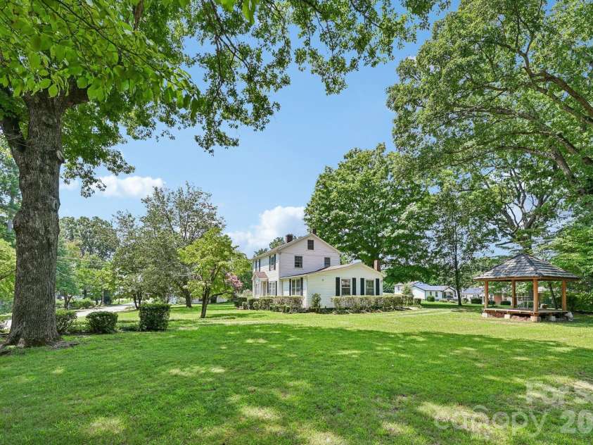 305 Church Street, Troutman, NC 28166.  MLS# CAR4414513, YatesRealty ID 45161. 