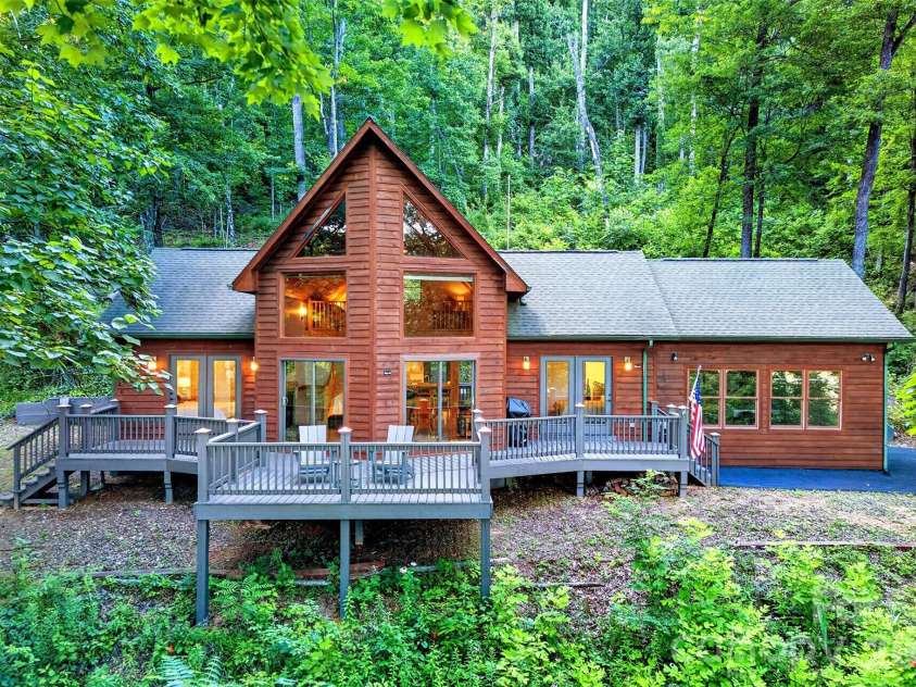1506 Mckenzie Way, Old Fort, NC 28762.  MLS# CAR4400474, YatesRealty ID 45162. A-frame mountain home is waiting for you.