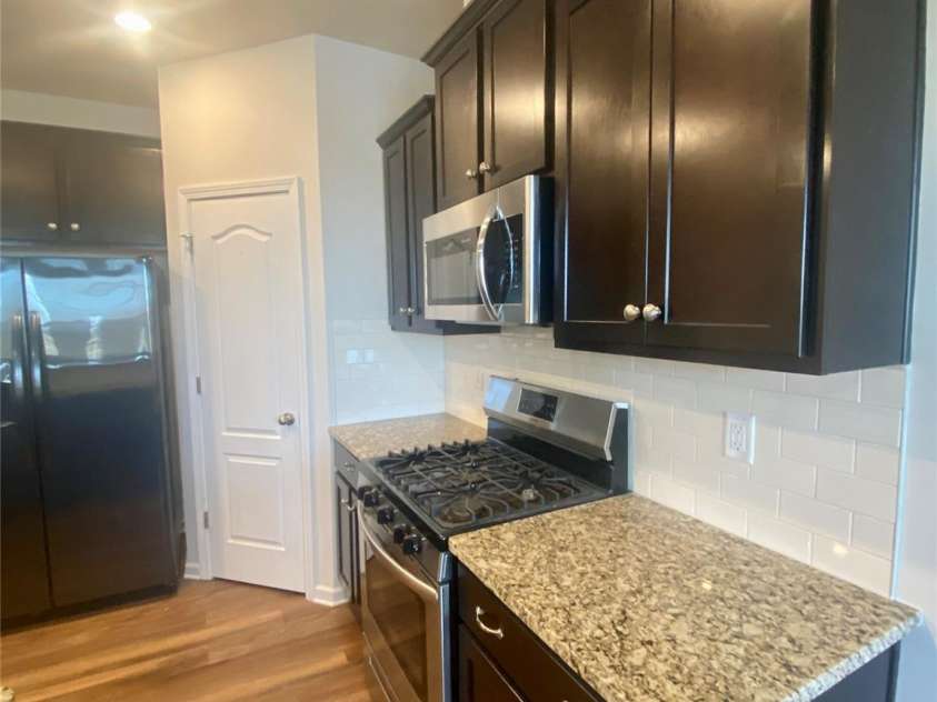 2616 Winter Thistle Way, Fort Mill, SC 29707.  MLS# CAR4415937, YatesRealty ID 45165. 