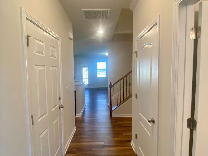 2616 Winter Thistle Way, Fort Mill, SC 29707.  MLS# CAR4415937, YatesRealty ID 45165. Entry Hallway