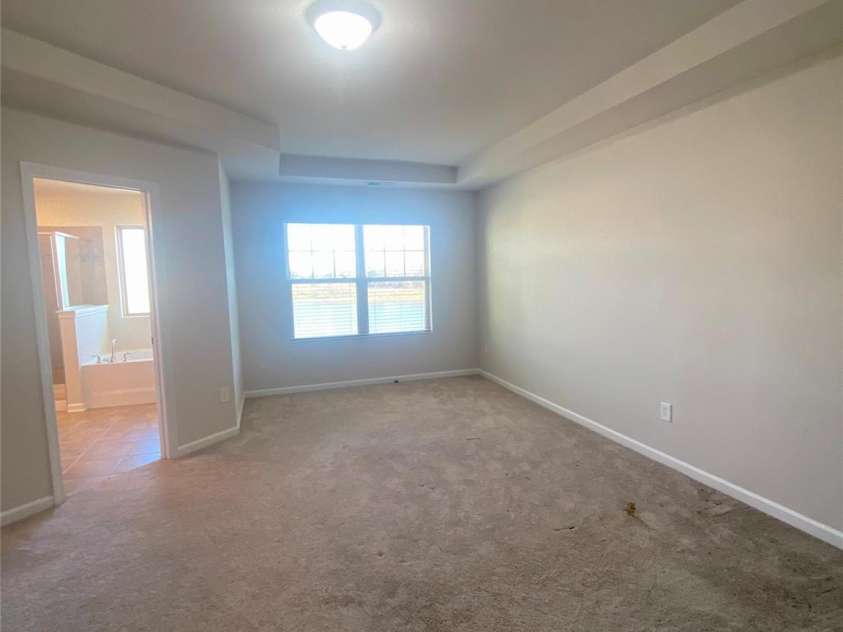 2616 Winter Thistle Way, Fort Mill, SC 29707.  MLS# CAR4415937, YatesRealty ID 45165. Primary Bedroom