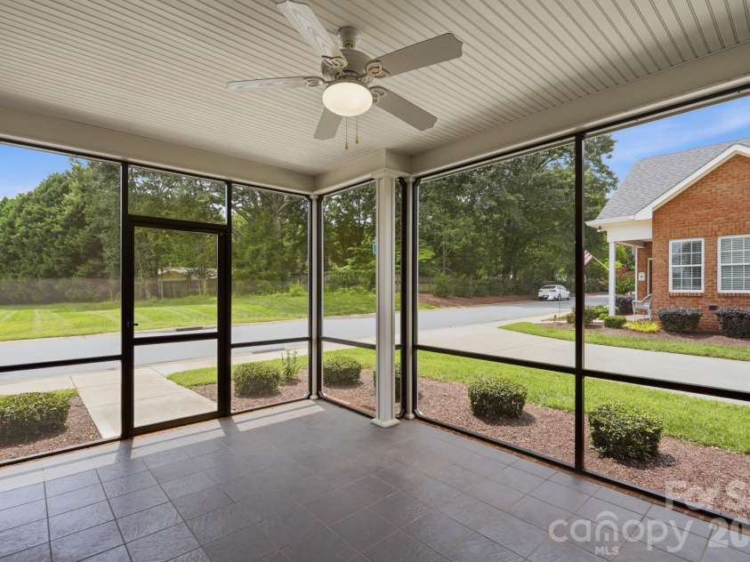 8213 Rainier Drive, Denver, NC 28037.  MLS# CAR4415528, YatesRealty ID 45168. 