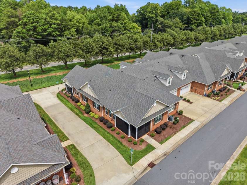 8213 Rainier Drive, Denver, NC 28037.  MLS# CAR4415528, YatesRealty ID 45168. 