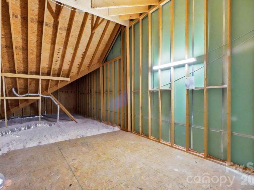 8213 Rainier Drive, Denver, NC 28037.  MLS# CAR4415528, YatesRealty ID 45168. 