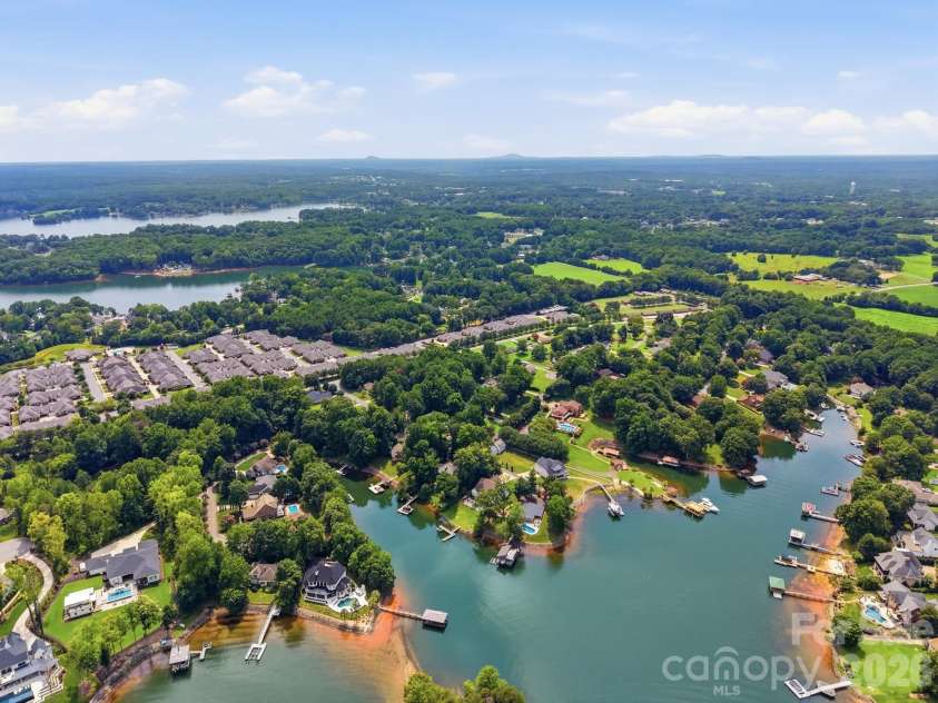 8213 Rainier Drive, Denver, NC 28037.  MLS# CAR4415528, YatesRealty ID 45168. 