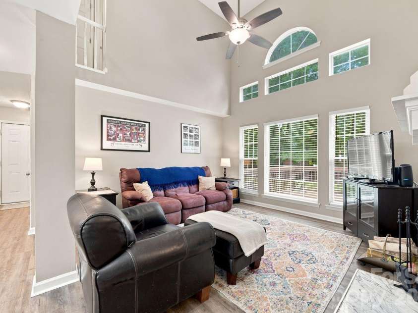 11308 Clayford Ridge, Charlotte, NC 28215.  MLS# CAR4415659, YatesRealty ID 45169. 
