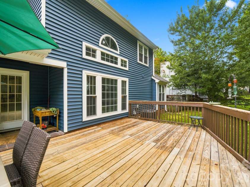 11308 Clayford Ridge, Charlotte, NC 28215.  MLS# CAR4415659, YatesRealty ID 45169. 