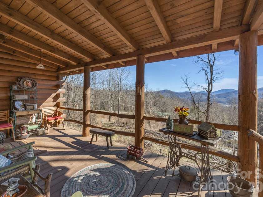 55 Comet Lane, Waynesville, NC 28785.  MLS# CAR4337388, YatesRealty ID 4517. 