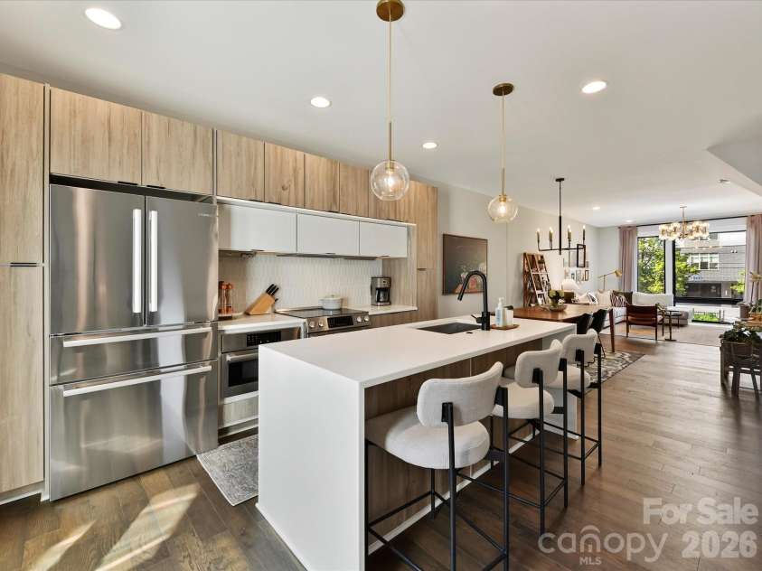 1229 Minter Place, Charlotte, NC 28203.  MLS# CAR4415636, YatesRealty ID 45171. 