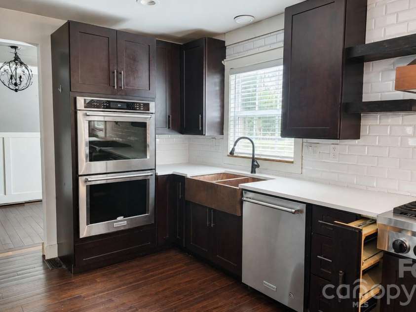 4217 Coopersdale Road, Charlotte, NC 28273.  MLS# CAR4415193, YatesRealty ID 45176. Kitchen
