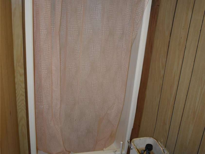 36 Euclid Avenue, Marion, NC 28752.  MLS# CAR4087181, YatesRealty ID 4518. 