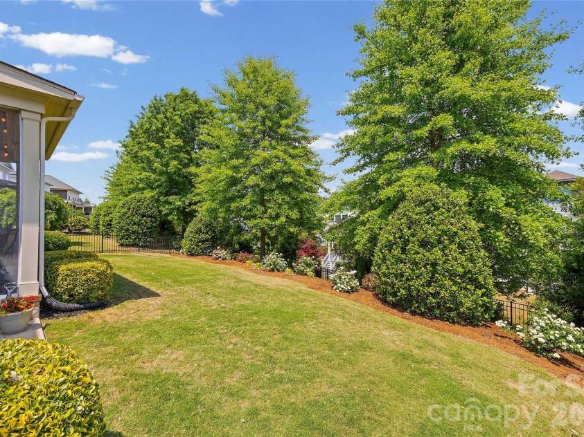 329 Sensibility Circle, Fort Mill, SC 29708.  MLS# CAR4415794, YatesRealty ID 45181. 