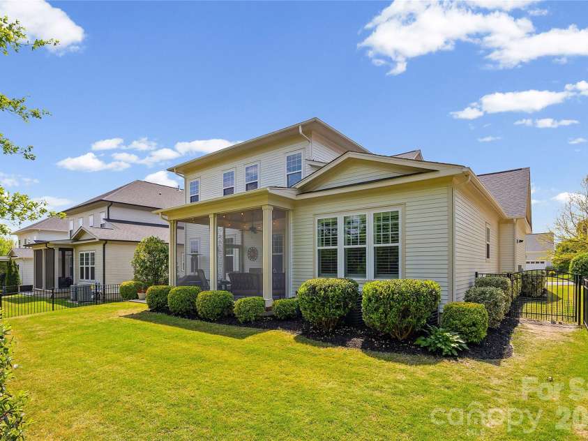 329 Sensibility Circle, Fort Mill, SC 29708.  MLS# CAR4415794, YatesRealty ID 45181. 