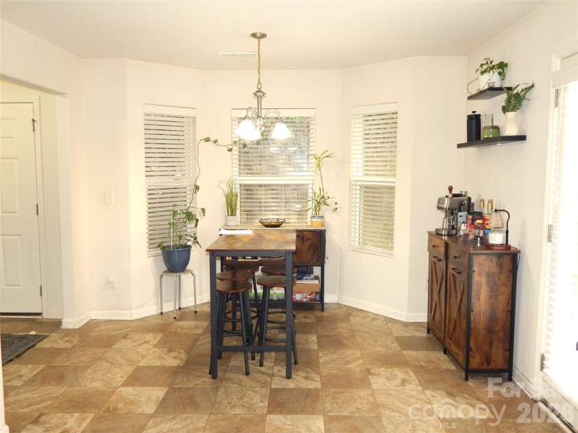 811 & 832 Chevelle Drive, Statesville, NC 28677.  MLS# CAR4415942, YatesRealty ID 45182. 