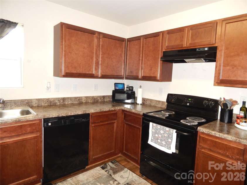 811 & 832 Chevelle Drive, Statesville, NC 28677.  MLS# CAR4415942, YatesRealty ID 45182. 