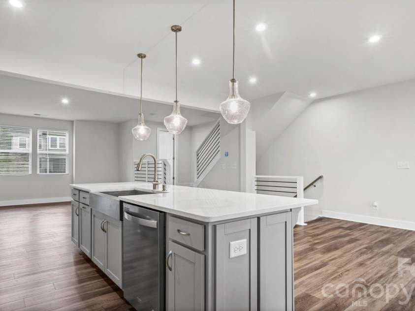 1629 Unison Drive, Charlotte, NC 28262.  MLS# CAR4385597, YatesRealty ID 45183. 