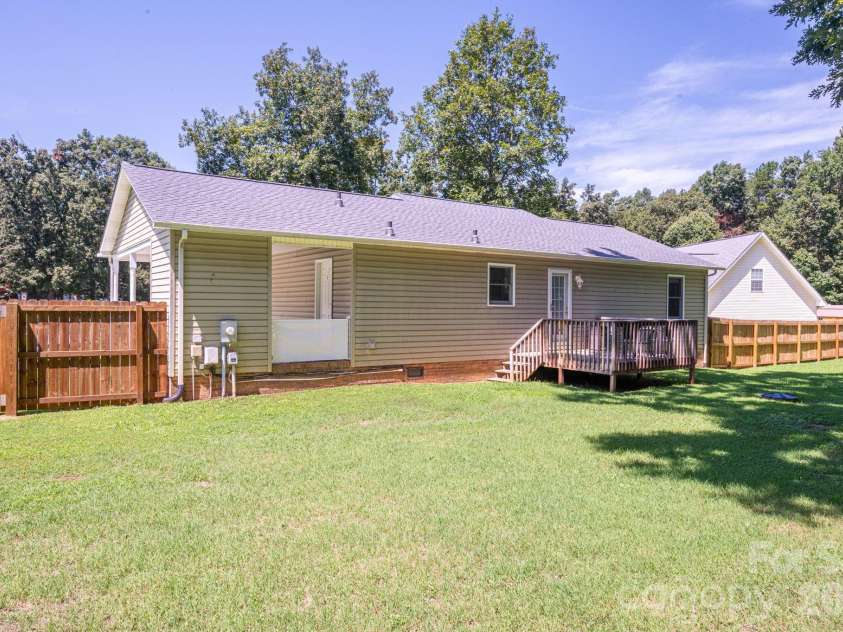 145 Eagles Nest Way, Shelby, NC 28152.  MLS# CAR4415779, YatesRealty ID 45186. 