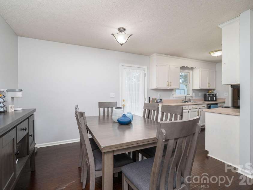 145 Eagles Nest Way, Shelby, NC 28152.  MLS# CAR4415779, YatesRealty ID 45186. 