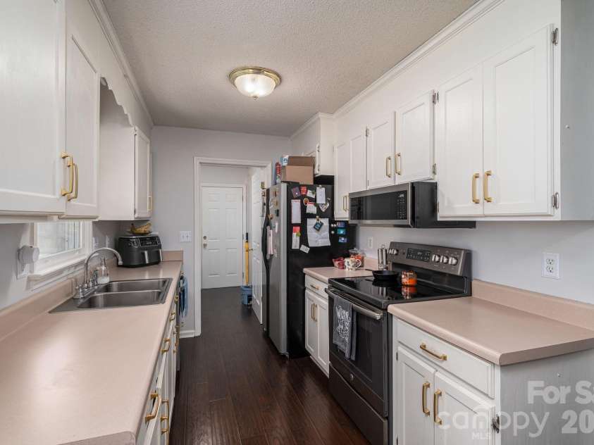 145 Eagles Nest Way, Shelby, NC 28152.  MLS# CAR4415779, YatesRealty ID 45186. 