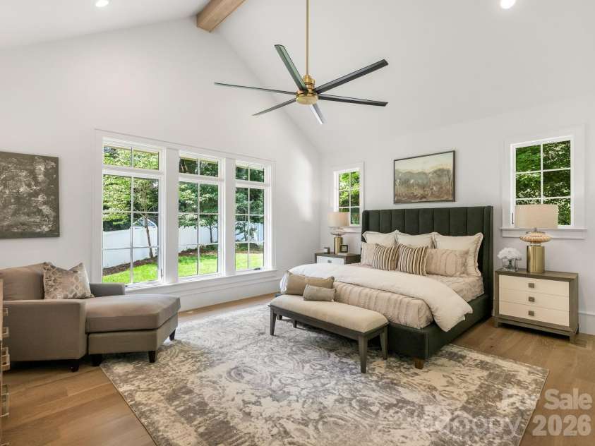 3240 Sunset Drive, Charlotte, NC 28209.  MLS# CAR4396905, YatesRealty ID 45188. 