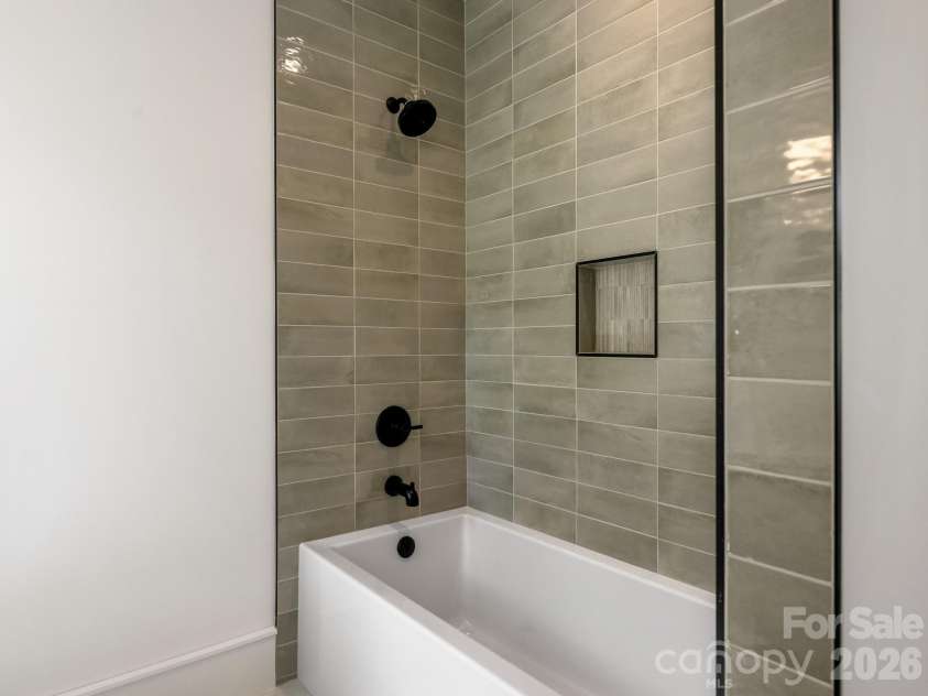 3240 Sunset Drive, Charlotte, NC 28209.  MLS# CAR4396905, YatesRealty ID 45188. 