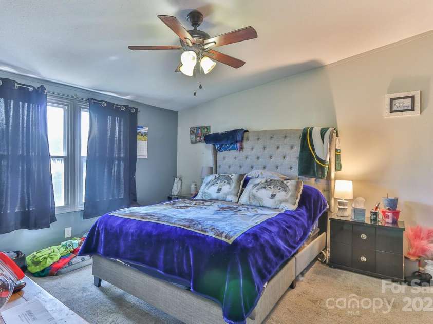 1868 Ellick Drive, Newton, NC 28658.  MLS# CAR4223938, YatesRealty ID 4519. 