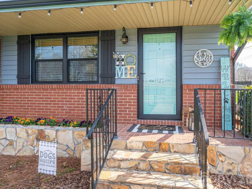 627 Tina Drive, Shelby, NC 28152.  MLS# CAR4355180, YatesRealty ID 4519. 