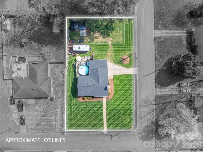 627 Tina Drive, Shelby, NC 28152.  MLS# CAR4355180, YatesRealty ID 4519. 