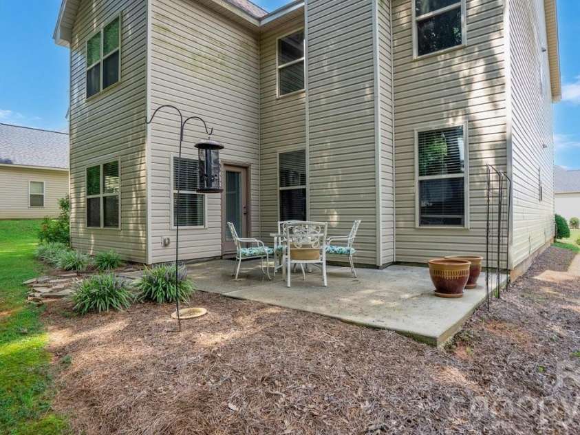 119 Cole Drive, Mooresville, NC 28115.  MLS# CAR4415718, YatesRealty ID 45190. 