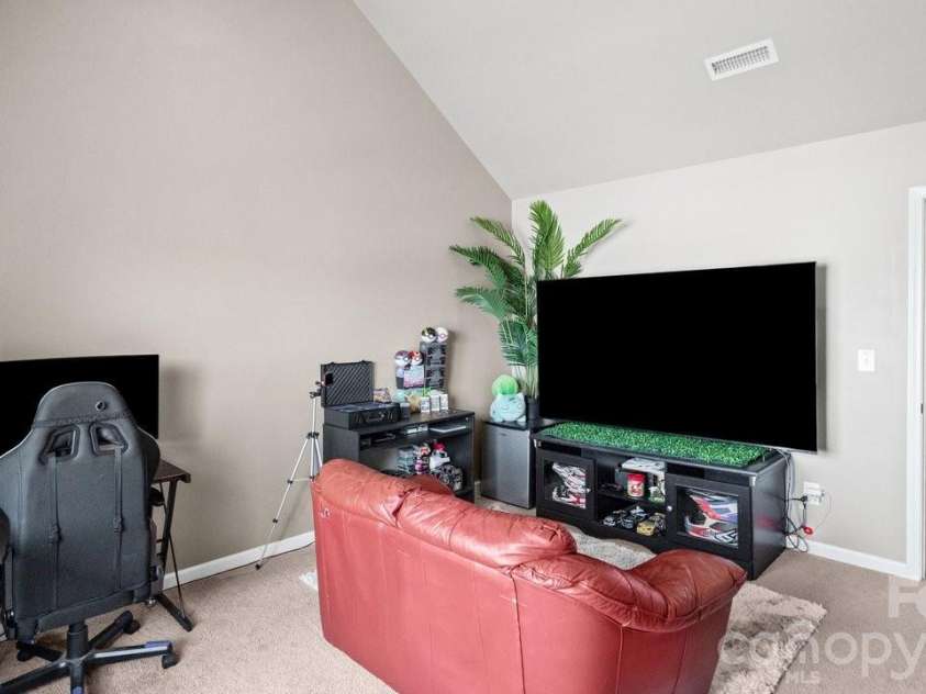 119 Cole Drive, Mooresville, NC 28115.  MLS# CAR4415718, YatesRealty ID 45190. 