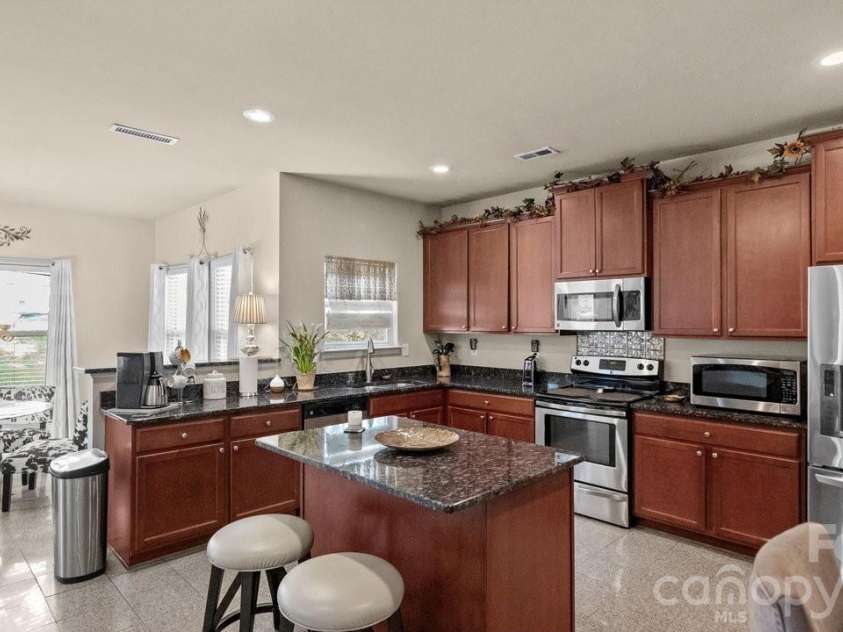 119 Cole Drive, Mooresville, NC 28115.  MLS# CAR4415718, YatesRealty ID 45190. 