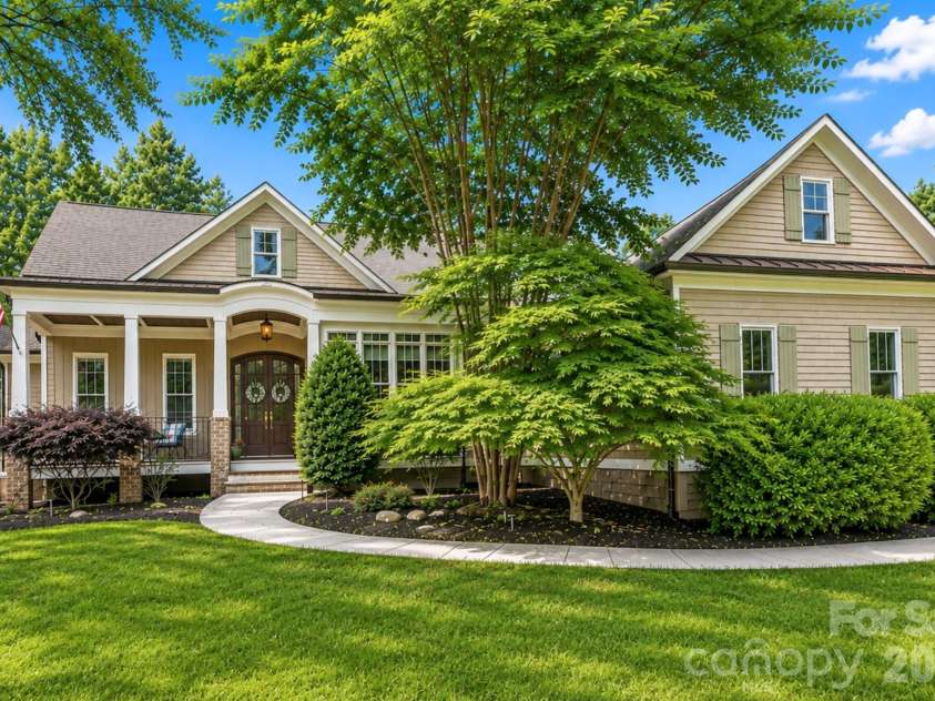 120 Silver Lake Trail, Mooresville, NC 28117.  MLS# CAR4413818, YatesRealty ID 45192. 