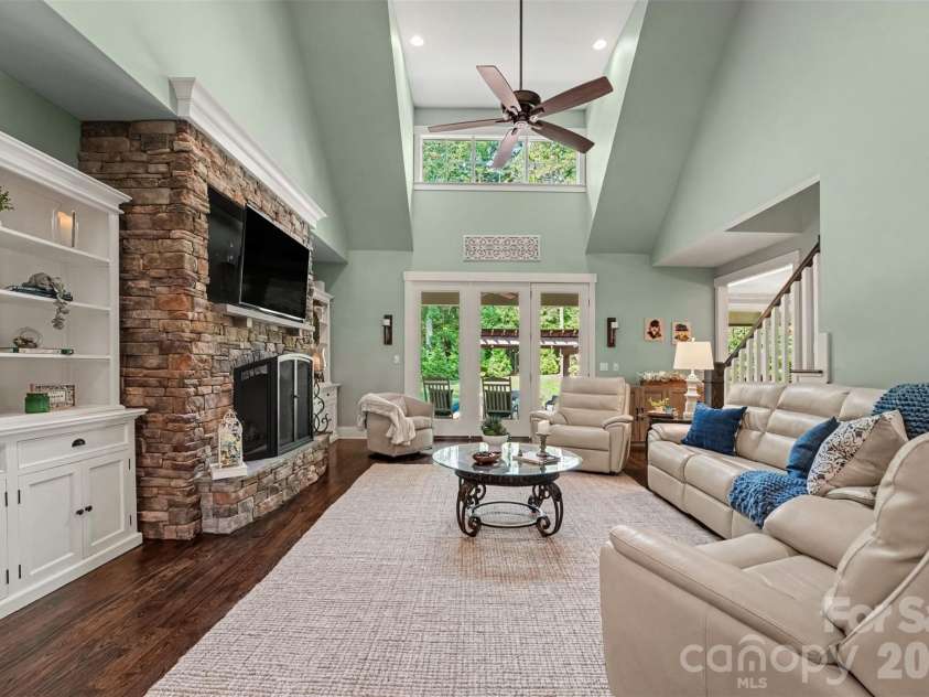 120 Silver Lake Trail, Mooresville, NC 28117.  MLS# CAR4413818, YatesRealty ID 45192. 