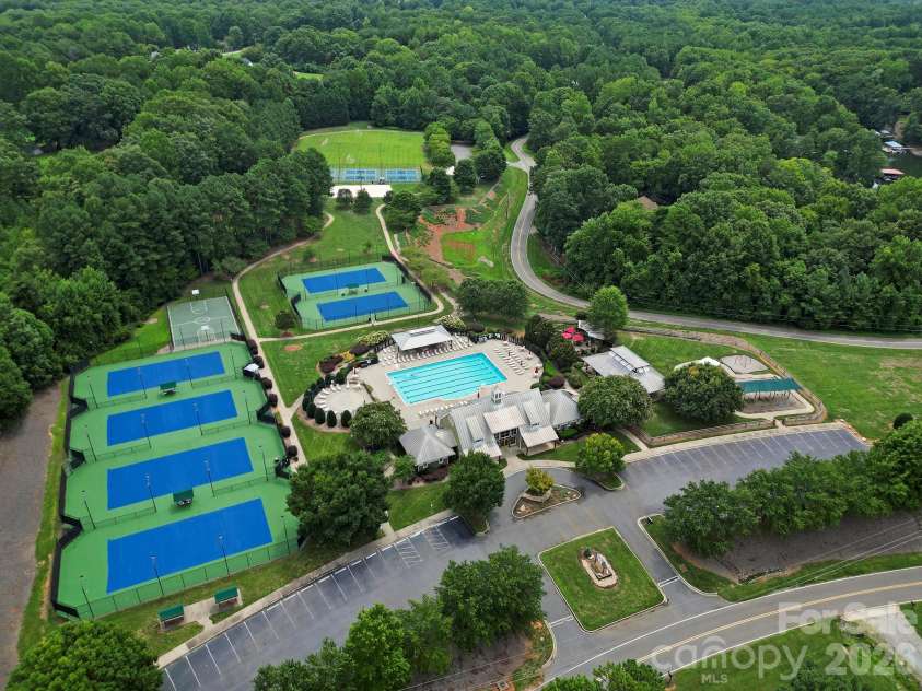 120 Silver Lake Trail, Mooresville, NC 28117.  MLS# CAR4413818, YatesRealty ID 45192. 