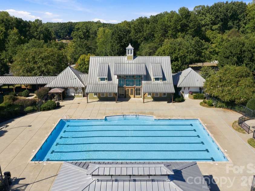 120 Silver Lake Trail, Mooresville, NC 28117.  MLS# CAR4413818, YatesRealty ID 45192. 