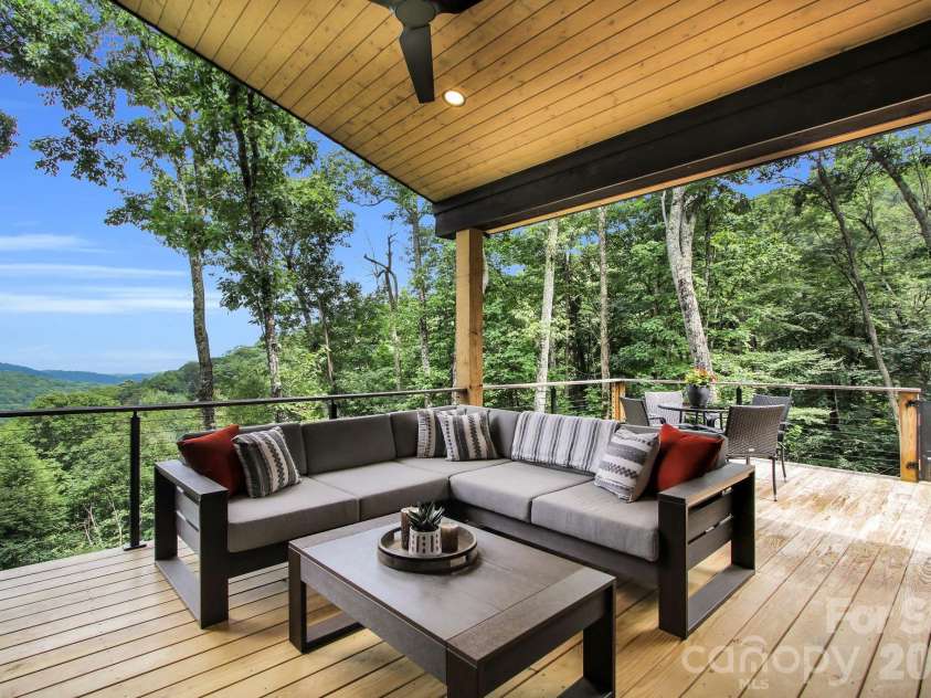 165 Rock Water Extension, Boone, NC 28607.  MLS# CAR4415201, YatesRealty ID 45194. 