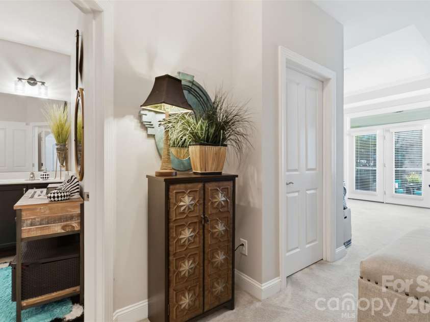 17004 Courtside Landing Drive, Cornelius, NC 28031.  MLS# CAR4415612, YatesRealty ID 45195. 