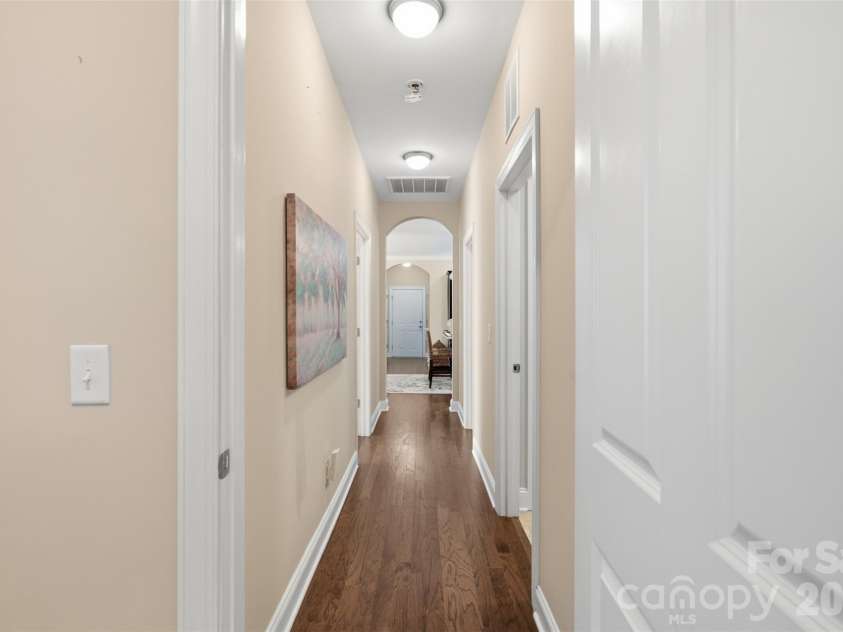 17004 Courtside Landing Drive, Cornelius, NC 28031.  MLS# CAR4415612, YatesRealty ID 45195. 