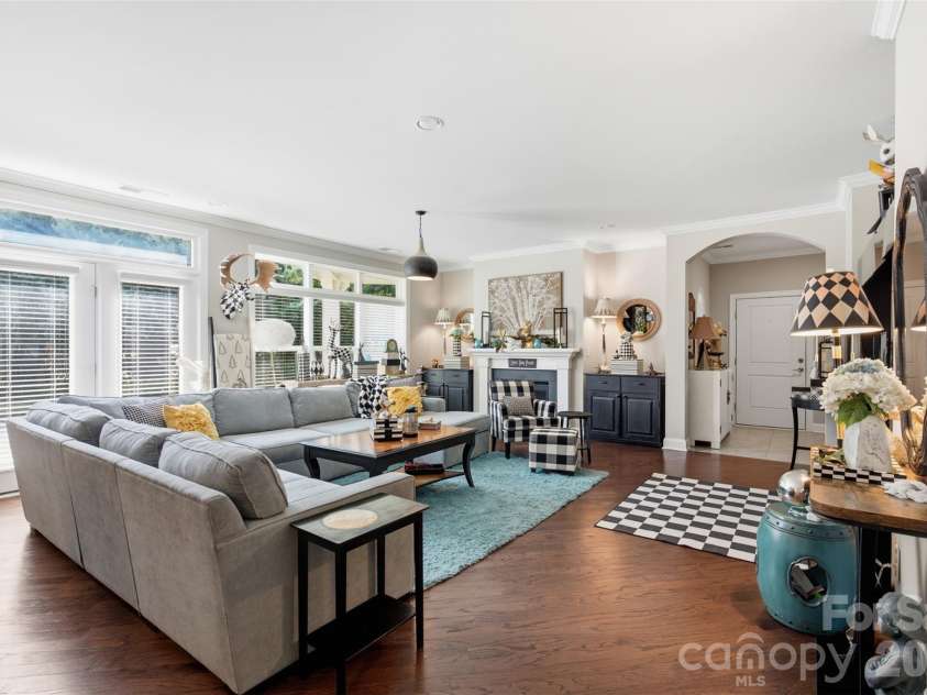 17004 Courtside Landing Drive, Cornelius, NC 28031.  MLS# CAR4415612, YatesRealty ID 45195. Living Area