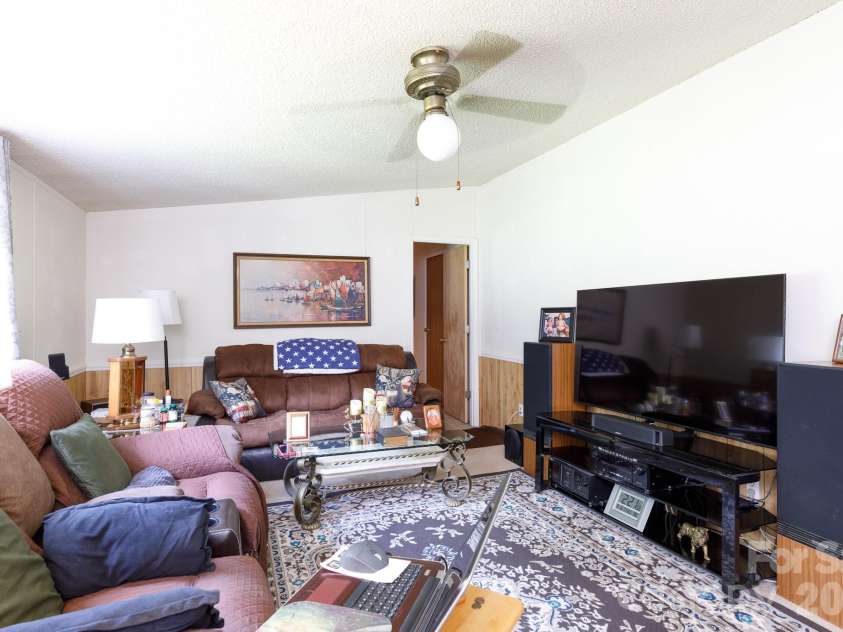 1910 Hardin Strait Road, Chester, SC 29706.  MLS# CAR4410280, YatesRealty ID 45196. 