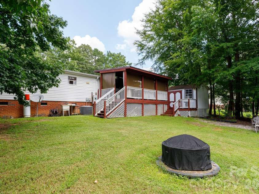 1910 Hardin Strait Road, Chester, SC 29706.  MLS# CAR4410280, YatesRealty ID 45196. 