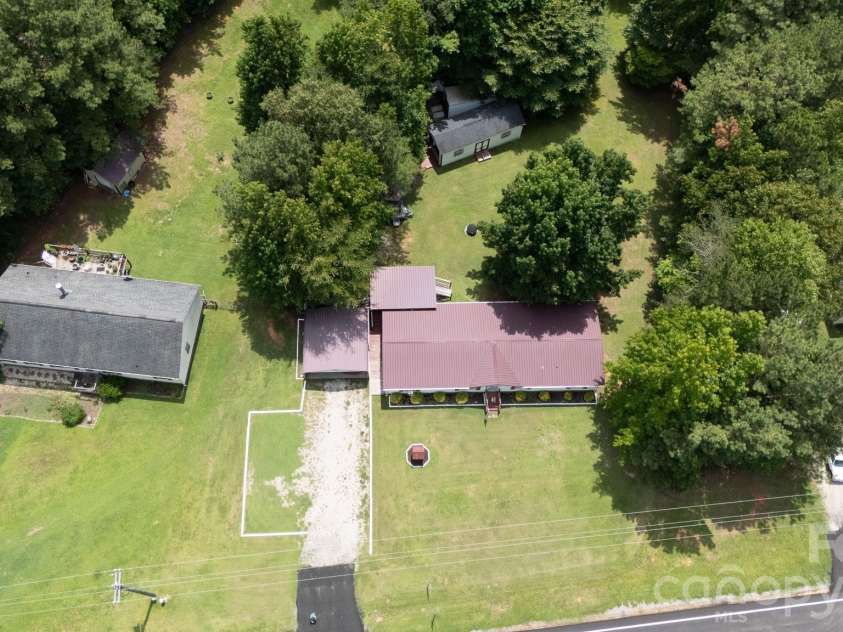 1910 Hardin Strait Road, Chester, SC 29706.  MLS# CAR4410280, YatesRealty ID 45196. 