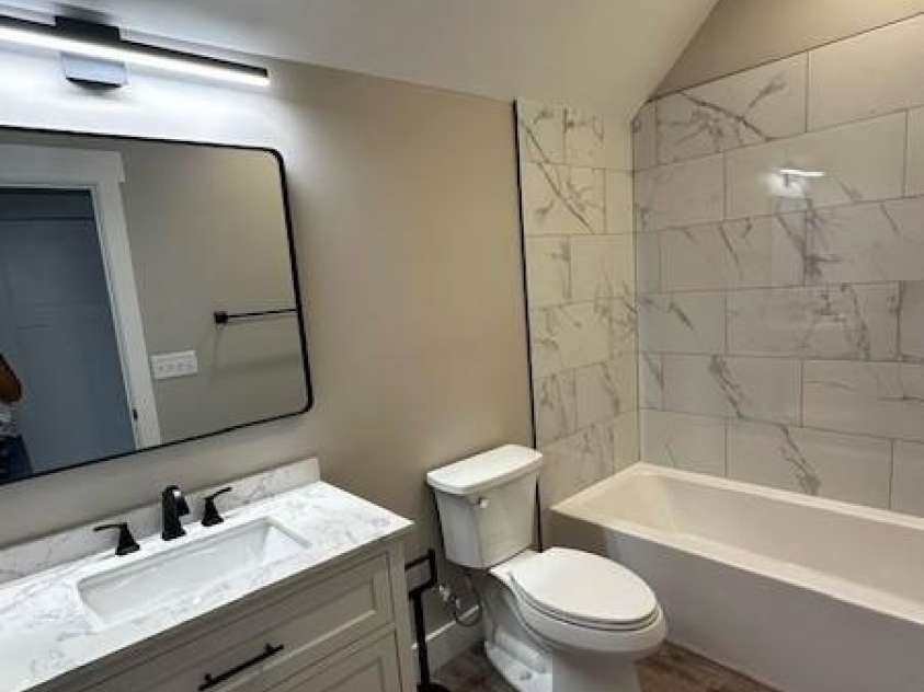 310 Ninth Street, Black Mountain, NC 28711.  MLS# CAR4415885, YatesRealty ID 45197. Bathroom