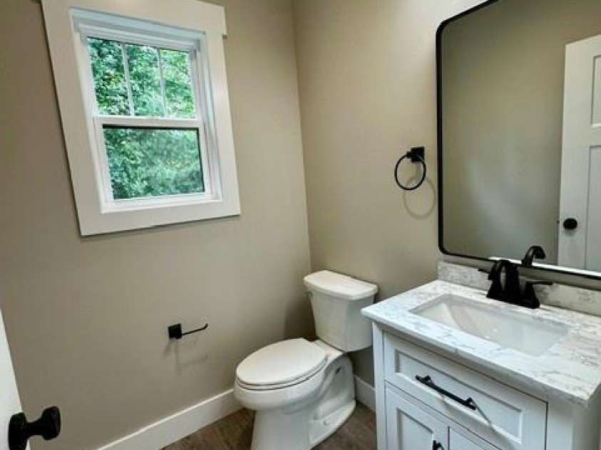 310 Ninth Street, Black Mountain, NC 28711.  MLS# CAR4415885, YatesRealty ID 45197. Half Bath