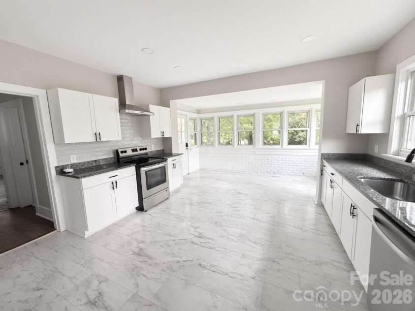 2709 Main Avenue, Newton, NC 28658.  MLS# CAR4415112, YatesRealty ID 45198. Kitchen