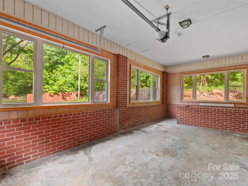 1460 Russ Avenue, Waynesville, NC 28786.  MLS# CAR4017485, YatesRealty ID 452. 