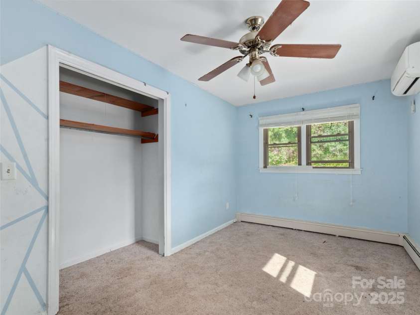 1460 Russ Avenue, Waynesville, NC 28786.  MLS# CAR4017485, YatesRealty ID 452. 